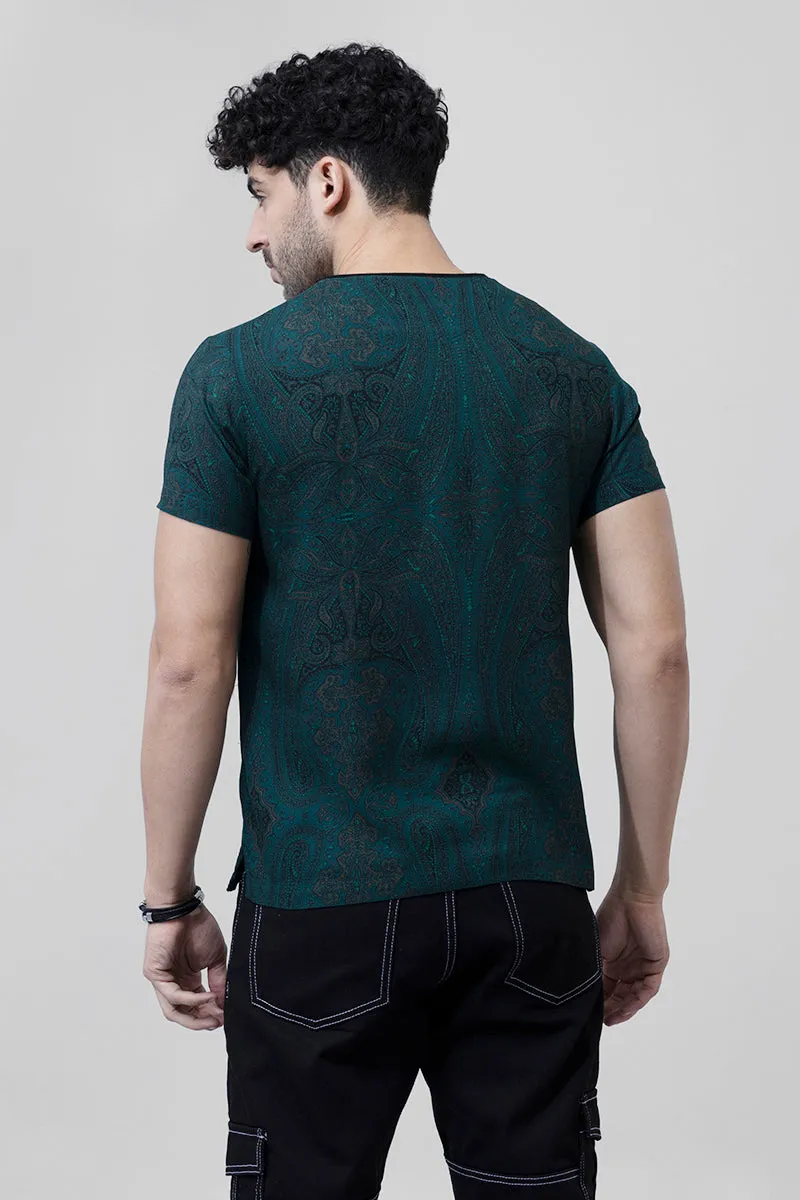 Dark Green Artic Paisley Print T-Shirt for Men – Stylish Casual Wear