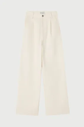 Certainly! Here’s an optimized title for the LM Denim Pleat Pant that includes relevant modifiers:

Stylish LM Denim Pleated Trousers - Modern Fit with Comfortable Stretch for Effortless Chic