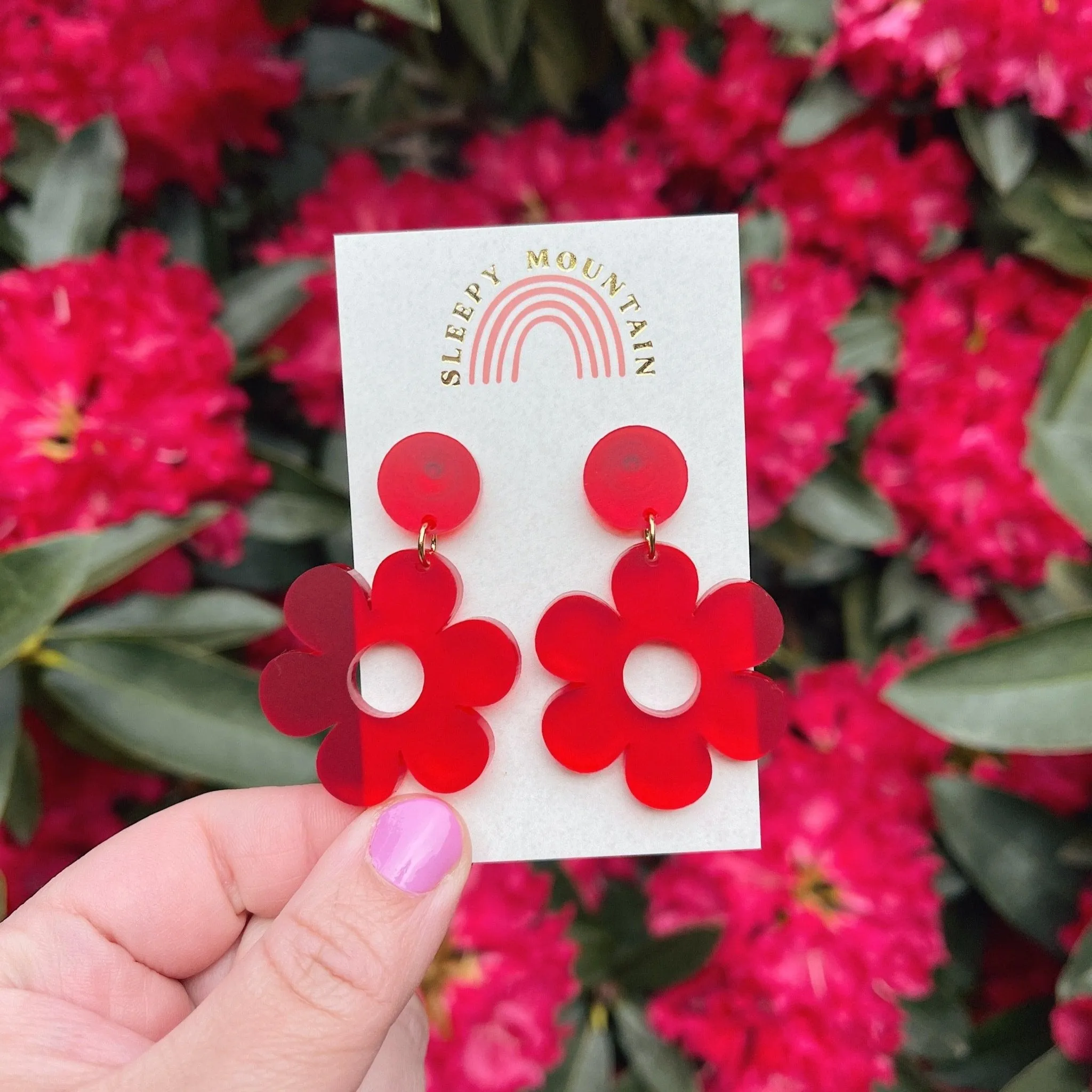 Red Daisy Dangle Earrings